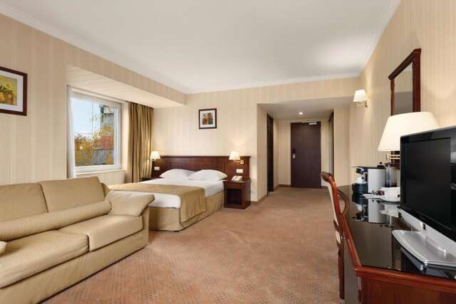 Отель Ramada Hotel & Suites by Wyndham Bucharest North Бухарест-23
