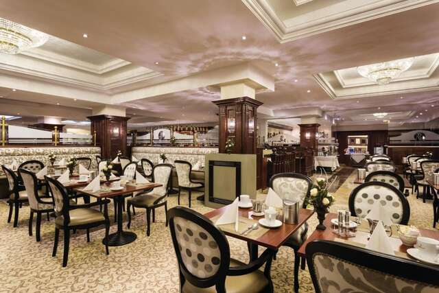 Отель Ramada Hotel & Suites by Wyndham Bucharest North Бухарест-37